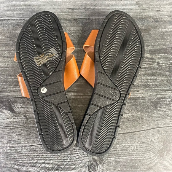 Collectionsetc charming tropical leaf wedge sandal - Picture 9 of 10